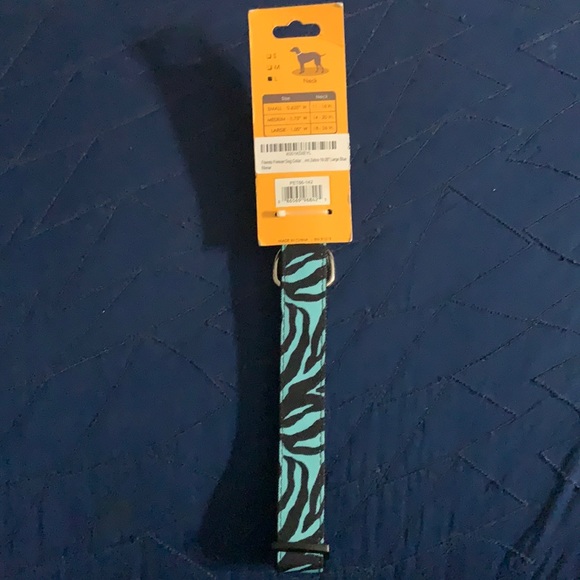 (L) Friends Forever Pattern Dog Collar - Picture 5 of 6